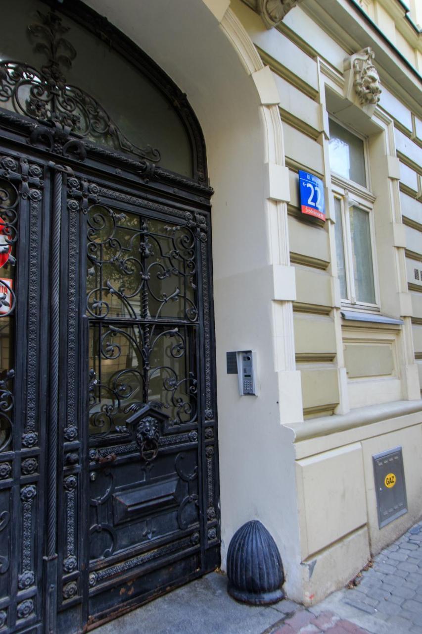 Rental Apartments Wilcza Varsovia Exterior foto